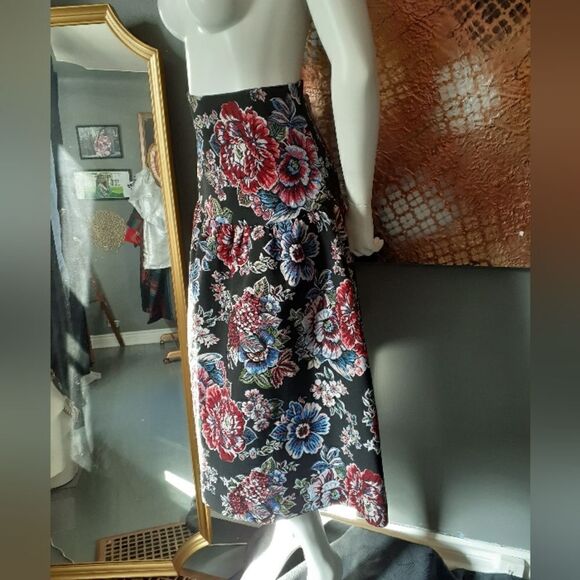 Zara Brocade Jacard Floral Full Midi Skirt - Picture 11 of 13